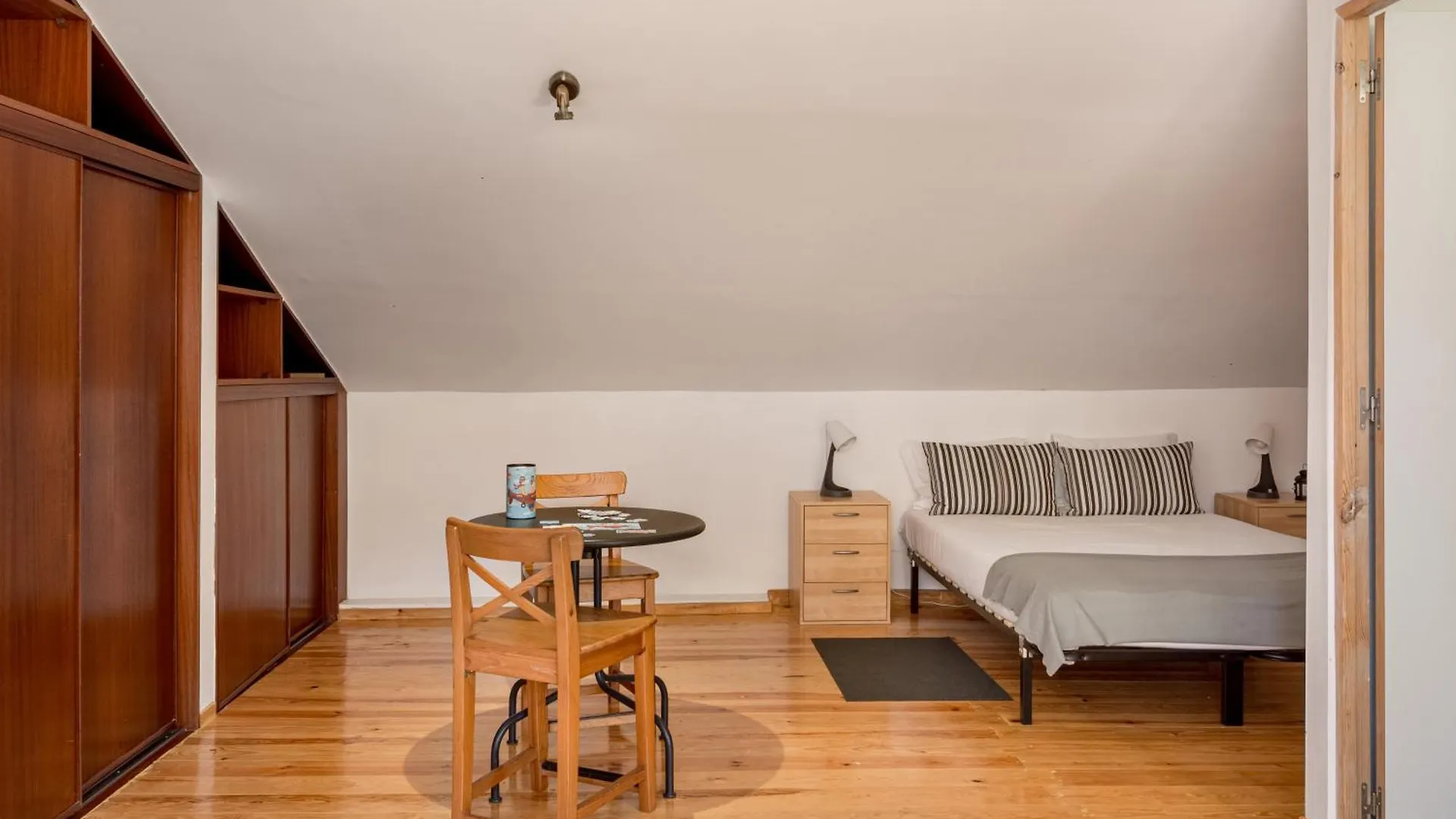 Miradouro Penha De Franca Duplex Apartment Lisbon